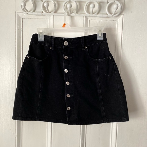 American Eagle Jean Skirt! - Picture 1 of 2